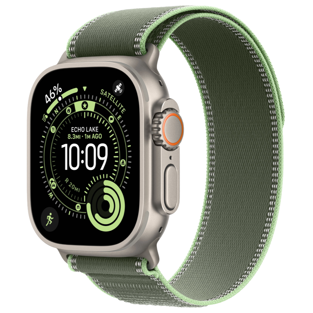 На фото изображено Apple Watch Ultra 3 GPS + Cellular, 49 мм, корпус из натурального титана, ремешок Trail, цвет зелёный, S/M